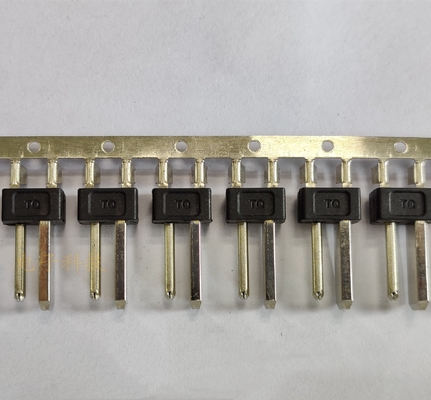 Press-free liên tục Riveted DC Plug Crimping DC Male DC Plug Taped DC Male Connector
