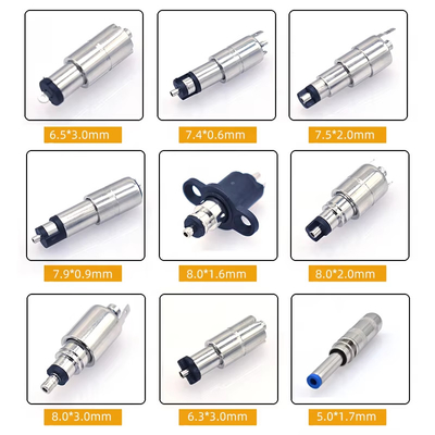 DC Plug và Jack Adapter để sạc và kết nối