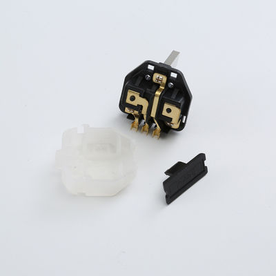 BS1363 G Loại dây nguồn điện VDE Chèn cắm 4.0 * 8.0mm