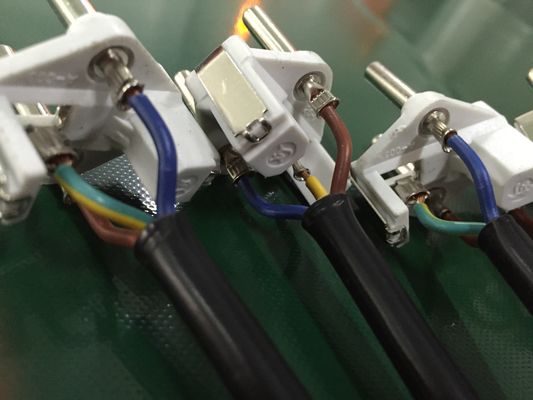 Máy làm dây điện 3 pin Cắm điện Máy uốn cáp tự động